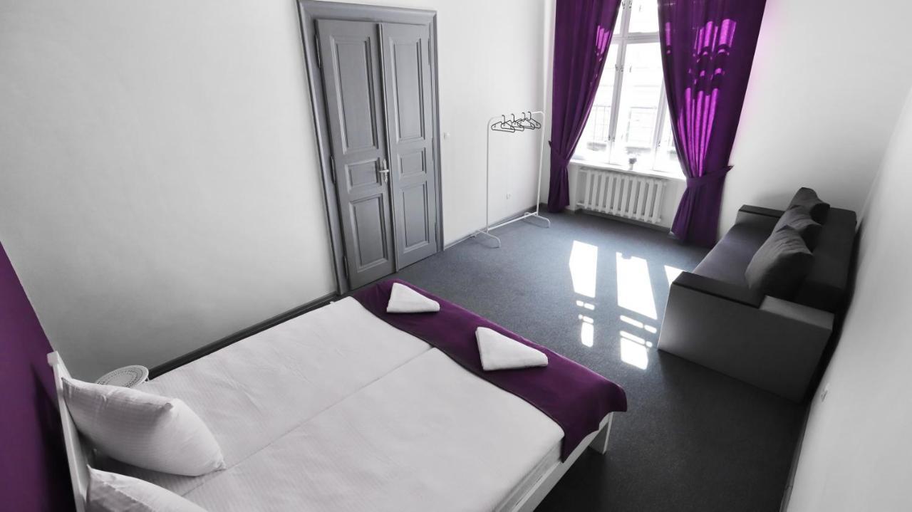 Family Hostel Lviv Eksteriør bilde