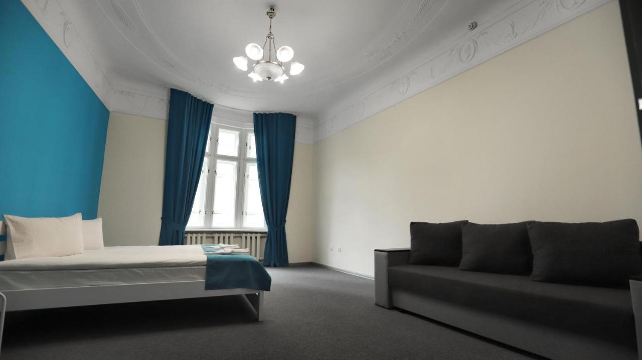 Family Hostel Lviv Eksteriør bilde